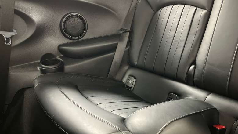 MINI Hatchback 2.0 Cooper S Exclusive 3dr Auto Petrol Hatchback